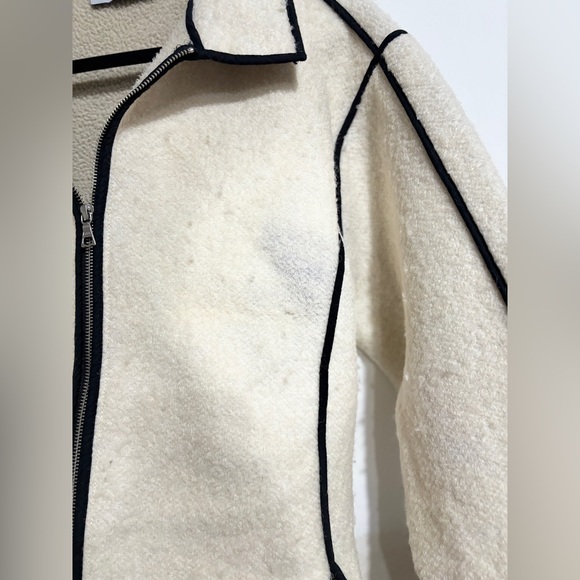 Modern Citizen Cream Teddy Jacket with Black Trim - Picture 6 of 12